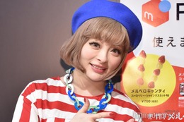 きゃりーぱみゅぱみゅ、ハイトーンカラーの最新ヘア公開「お人形さんみたい」「綺麗なママ」の声