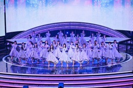 【紅白本番】10回目出場の乃木坂46「きっかけ」グループカラー衣装で堂々披露「圧巻」「感動した」の声 画像