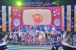 【紅白本番】TWICE・ミセス・Number_i・BE:FIRST・TXT・LE SSERAFIMら「パプリカ」熱唱 豪華アーティスト集結 画像