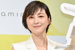 広末涼子、美背中ざっくり大胆ショット公開「抜群スタイル」「ヘルシーな色気」の声