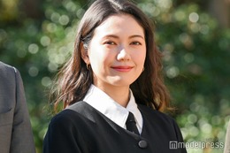 二階堂ふみ、憧れ俳優との対面に涙「温かくハグをしてくださって」 画像