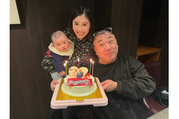 極楽とんぼ・山本圭壱、57歳の誕生日を報告！妻・西野未姫と愛娘との家族SHOTに「幸せそう」「素敵」の声