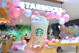 スタバ新作「春空 ミルクコーヒー フラペチーノ」史上初の味が変わる限定フラペを体験！＜試飲レポ＞