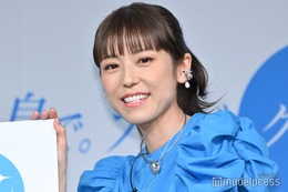 若槻千夏「毎日ハロウィンすぎる」15年前のスマホにギャル時代の秘蔵写真「懐かしい」「羽根付きつけま真似してた」の声 画像