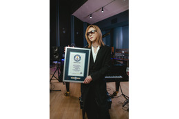 YOSHIKI、ギネス世界記録認定 “最も高額で完売したディナーショーチケット”に 画像