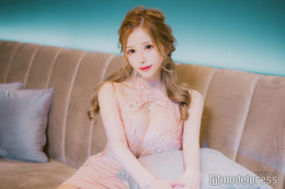 【#キャバクラで働く理由】ベネ中洲・うみ、サボりがちの高校時代経てキャバ嬢デビュー「尖っていた」性格に変化