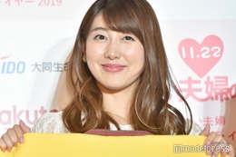 安めぐみ、青のスーパーロングヘア披露「誰か分からなかった」「ミステリアスで美しい」の声