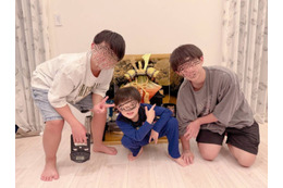辻希美、三兄弟でパシャリ！“こどもの日”SHOT公開「子ども達にはそれぞれの欲しい物を プレゼント」