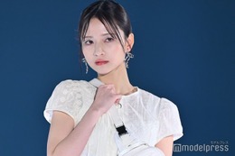 乃木坂46金川紗耶、美くびれのぞく私服ショット公開「スタイル抜群」「綺麗で見惚れた」と反響