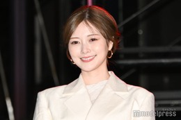 乃木坂46・6期生の川端晃菜、“推し”白石麻衣と号泣ハグ「映画1本見たくらいの感動」「エモすぎる」と話題