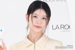 ILLITモカ、黒髪ぱっつんで雰囲気ガラリ「モードでかっこいい」「印象変わる」の声