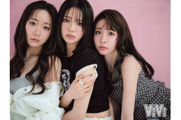 FRUITS ZIPPER鎮西寿々歌＆櫻井優衣＆真中まな、話題のコスメで大人っぽく！アンニュイな可愛さを表現
