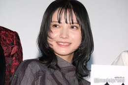 桃月なしこ、ビキニで色白ボディ解放「スタイル抜群」「眩しい」と反響