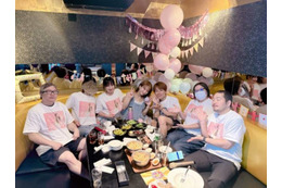 第5子妊娠中の辻希美、杉浦太陽らからサプライズ！誕生日“前夜祭”SHOT公開「本当にありがとう」
