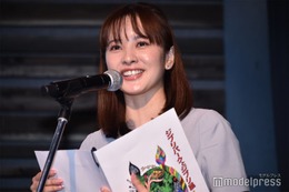日テレ河出奈都美アナ、推し活コーデで美脚披露 手作りアイテムにも注目集まる「貴重」「完成度高い」