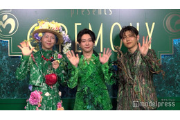 ミセス「どうも木です」派手衣装のコンセプト解説 初開催“グリーンカーペット”は「日本じゃないみたい」【Mrs. GREEN APPLE presents「CEREMONY」】