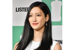菜々緒、バリ島の海で“大興奮”の経験をするも思わぬハプニング「ビックリしすぎて…」 画像