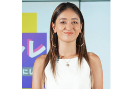 みちょぱ、小麦肌の映える大胆な背中見せコーデに絶賛の声「めちゃ美しい」「素敵」 画像
