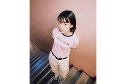 のん、ユニークなTシャツを着こなした私服SHOTに反響「良い………」「とってもよく似合いますね」