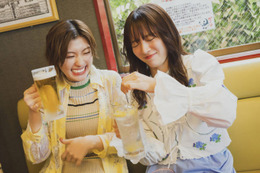 私立恵比寿中学・小林歌穂＆中山莉子、仲良く笑顔でパシャリ！“カホリコ”の絆が伝わるラストぺアグラビア 画像