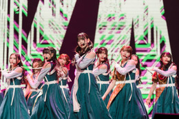 櫻坂46、グループ初のアメリカでのライブで躍動！唯一無二のパフォーマンスで観客を魅了