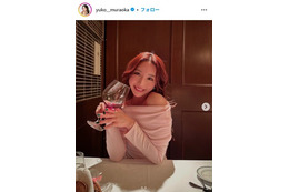 「バチェラー6」参加美女、ミニスカから美脚披露「スタイル抜群」「憧れる」の声