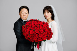 「しあわせな結婚」阿部サダヲ＆松たか子、ウェディングフォト初公開 今夜初回拡大SPで放送スタート