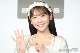 FRUITS ZIPPER櫻井優衣、デコ出しヘアの舞台裏ショットに反響「印象変わる」「どんな髪型も似合う」