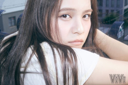現役高校生17歳・有坂心花「ViVi」専属モデル加入 編集長が魅力明かす「見ていて飽きない」