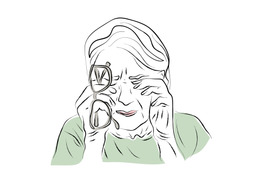 53歳、これって更年期？それとも「単なる老化？」ふと気が付いたらコンタクトが入らない？「アイフレイル」の話