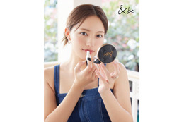 &be、ひと塗りでツヤめく唇を叶えるプランプリップが数量限定で発売！ 画像