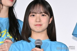 日向坂46正源司陽子、初のミニスカ姿でミーグリ 夏っぽ肌見せショットに反響「ドキドキする」「新しい魅力全開」