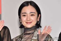 安達祐実、ノースリーブ姿でほっそり二の腕披露「素敵」「引き締まってる」と絶賛の声