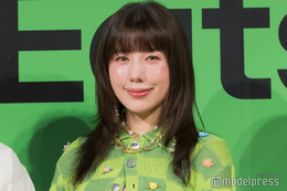 仲里依紗、レディー・ガガのライブ参戦コーデが話題「まるでガガ様」「本気度が凄い」と反響