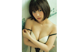 元SKE48北野瑠華、ふんわりバスト際立つ上目遣いSHOTにドキッ！セクシーな美ボディを大胆見せ