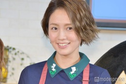 料理家・和田明日香、美スタイル輝く水着姿「スタイル抜群」「ヘルシーでかっこいい」と反響