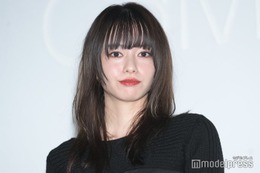 山本舞香、アンダーウェアにシャツ羽織る 着こなしが話題「似合うのさすが」「攻めてる」 画像