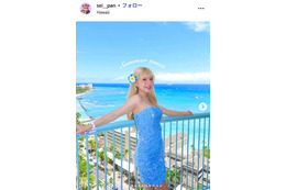 夫婦YouTuberゆたせな・セイナ、タイトミニスカから美脚披露 ディズニーでのフランダーコーデに「スタイル抜群」「色合いが可愛い」の声