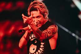 ONE OK ROCK“約36万人動員”日本ツアー完走 佐藤健らTENBLANK・B’z稲葉浩志ほか豪華ゲストも登場【DETOX JAPAN TOUR 2025】