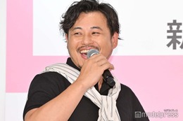 アルコ＆ピース平子「急遽できた休日」に家族でディズニーシー満喫「素敵なパパ」「フットワーク軽くて最高」 画像