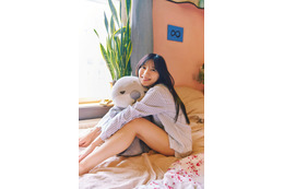 日向坂46河田陽菜、自宅からぬいぐるみ持参 爽やかパジャマ姿の2nd写真集先行カット公開