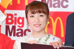高橋みなみ、オフショルから美肩ライン披露「大人なファッション」「綺麗すぎる」とファン絶賛 画像
