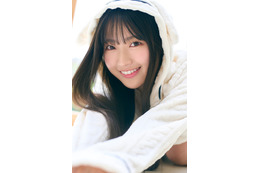 日向坂46蔵盛妃那乃、耳付きフード被り微笑む「五期生のぽかぽか写真館」4人目公開 画像