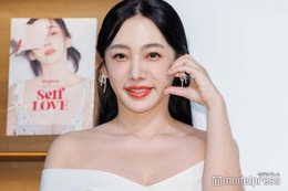 MEGBABY、息子顔出し 5歳バースデー祝福の様子公開で「既にイケメン」「親子揃って可愛い」 画像