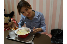 後藤楽々アナ、膝上ミニのゴルフウェア姿披露「爽やかで可愛い」「両手上げて楽しそう」の声 画像