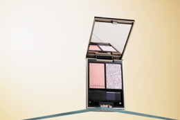 LUNASOL、2色セットのチークにつややかな血色感とまたたくような輝きを与える限定カラーが再登場 画像