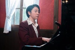 朝ドラ「あんぱん」スピンオフ、ミセス大森元貴のピアノ弾き語りシーンが話題「豪華な顔ぶれ」「すごいコラボ」 画像