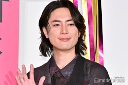 間宮祥太朗、アイドル誌撮影で困惑した過去 WEST.重岡大毅のフォローに「ちょっと恥ずかしかった」 画像