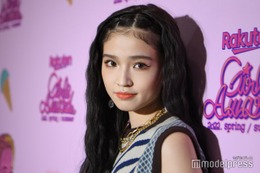 せいら、ロングブーツ×ミニ丈から圧巻美脚披露 私服ショットに「スタイルレベチ」「脚長すぎ」の声 画像