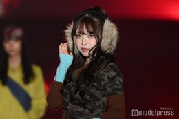 MINAMI、ほっそり美脚際立つショーパン姿で堂々ランウェイ【TGC北九州2025】 画像